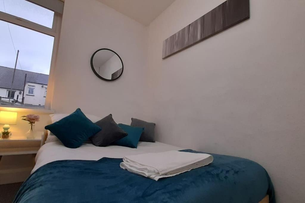 Spacious 4 Bedroom, Free Netflix, Central Location Cardiff Exterior foto